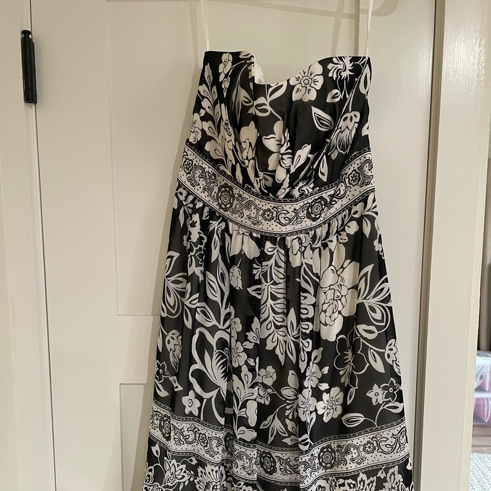 Perfect party dress !